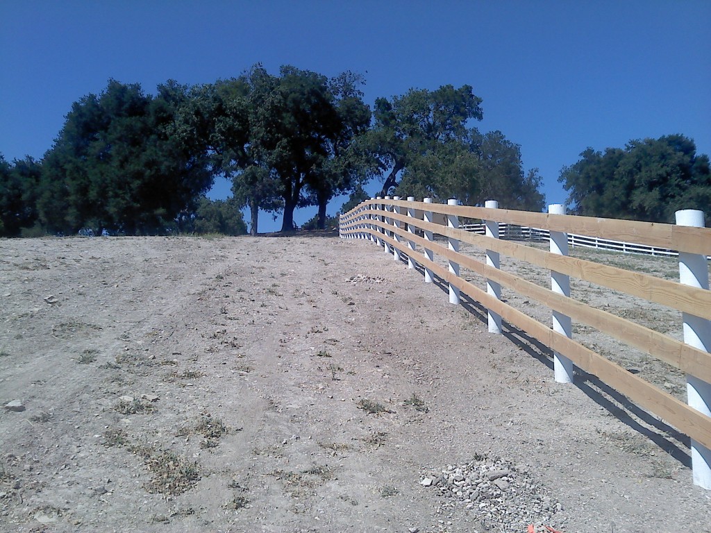 fence contractor atascadero