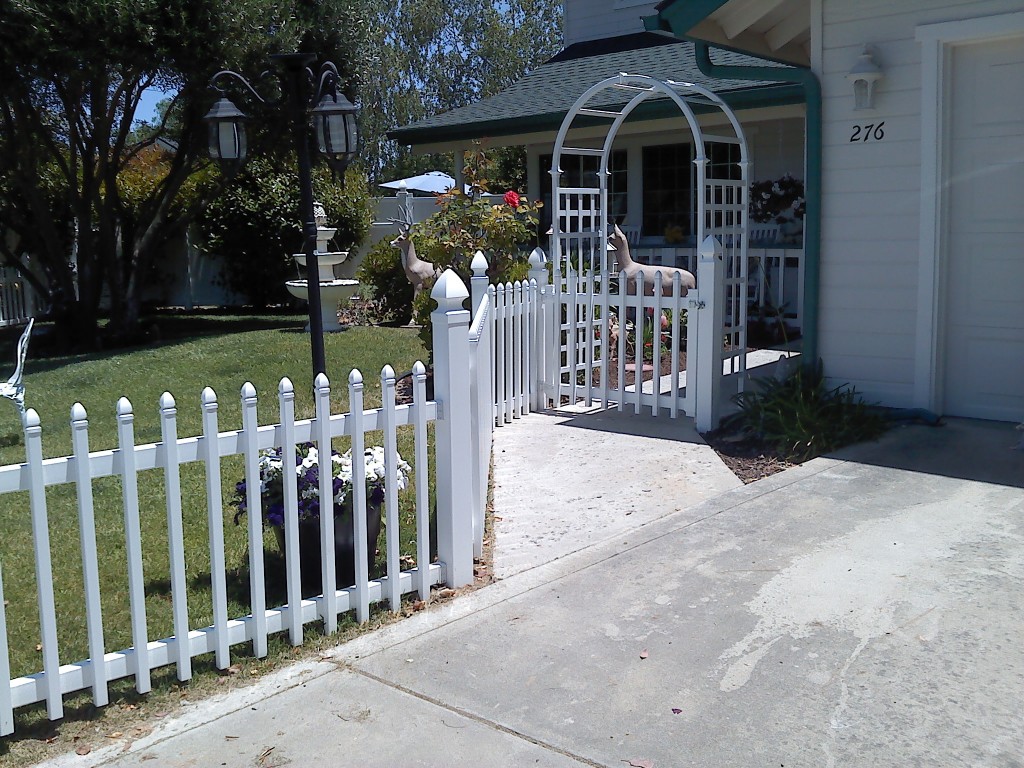 fence contractor atascadero